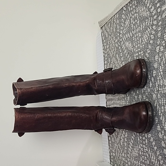 Frye distressed leather belted riding boots - Picture 3 of 13